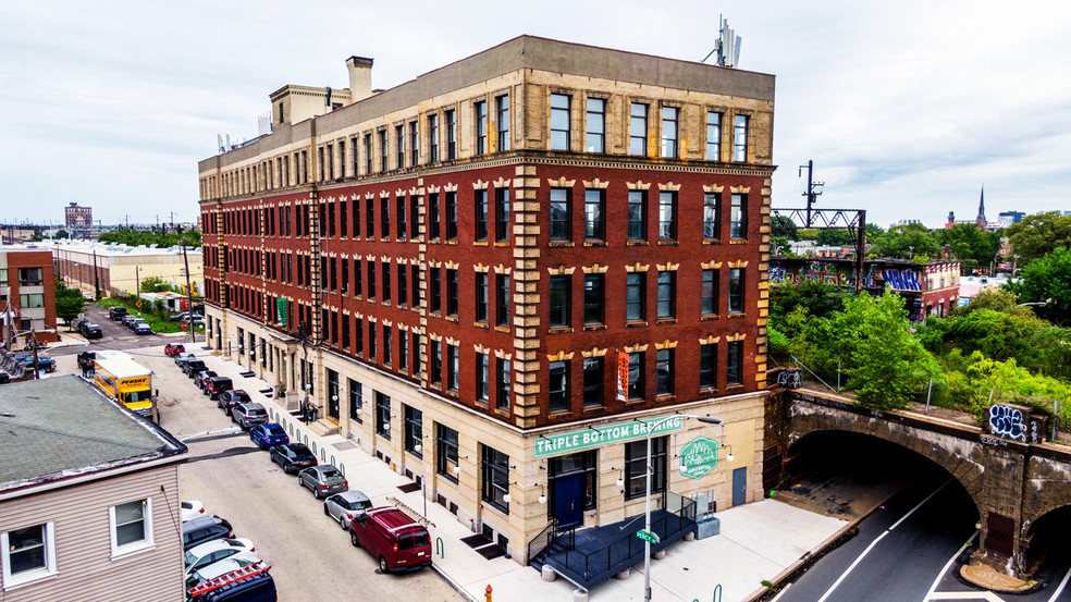 915 Spring Garden St, Philadelphia, PA en alquiler - Foto del edificio - Imagen 1 de 7