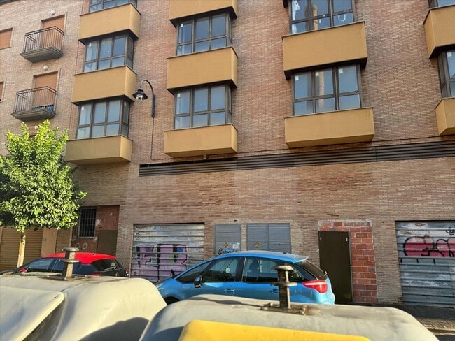 Más detalles de Carrer Majoral de Quart, 3, Quart de Poblet - Edificio residencial​ en venta