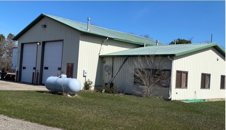 15007 County Road 75, Clearwater, MN en venta - Foto del edificio - Imagen 2 de 5