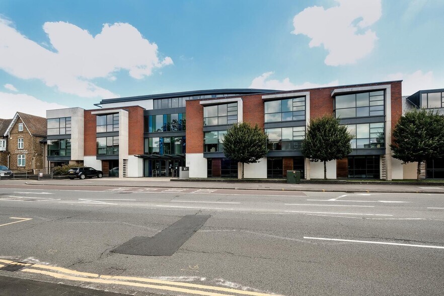 65 Woodbridge Rd, Guildford en alquiler - Foto del edificio - Imagen 1 de 1
