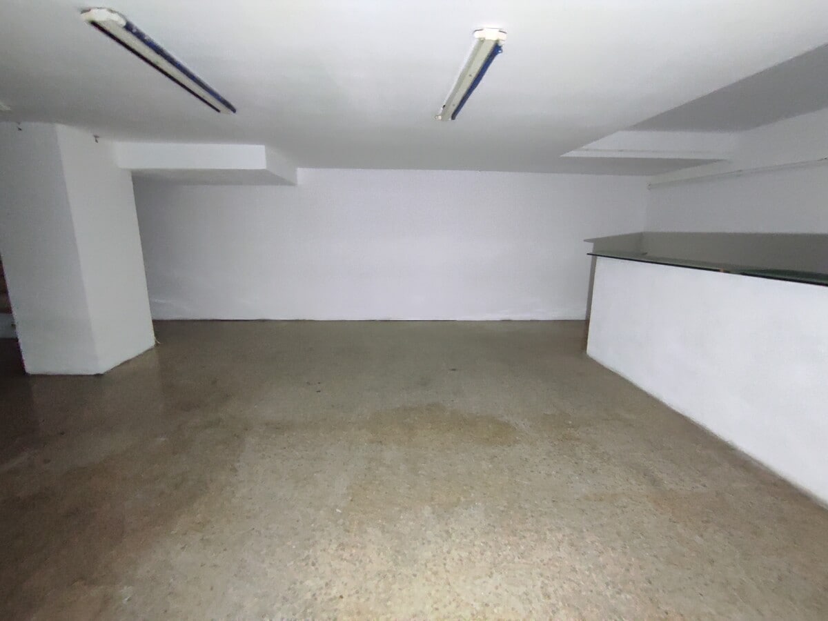 L'Hospitalet de Llobregat, BAR 08901 - Unidad 01 -  - Foto del interior - Image 1 of 9