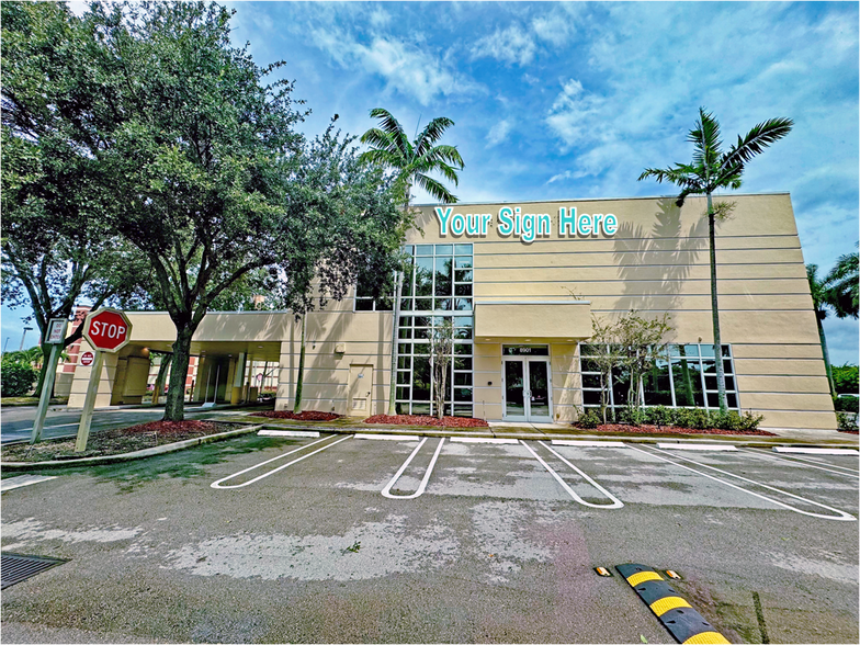 8901 W Atlantic Blvd, Coral Springs, FL en alquiler - Foto del edificio - Imagen 1 de 5