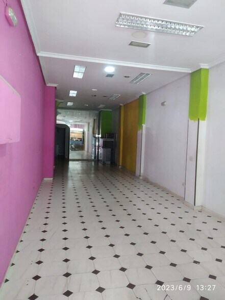 Local en Cáceres en venta - Foto del edificio - Imagen 1 de 14