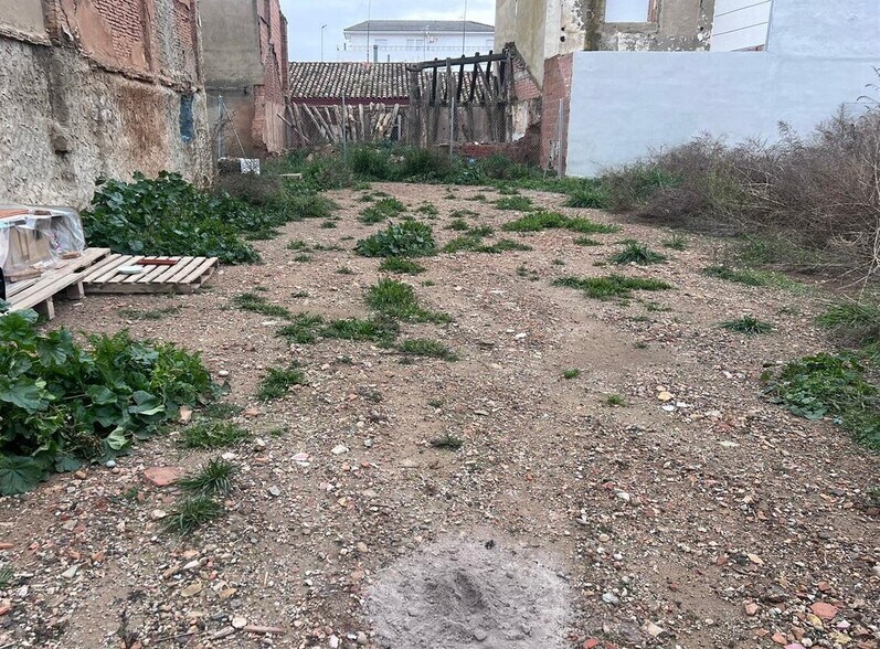 Terreno en Castejón en venta - Foto del edificio - Imagen 2 de 12