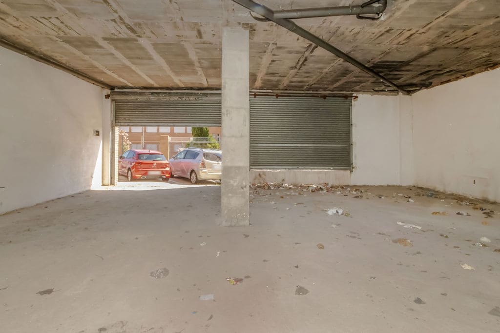 Carrer d'Amadeu Vives, 2, Manresa, BAR 08243 - Unidad 01 -  - Foto del interior - Image 2 of 12