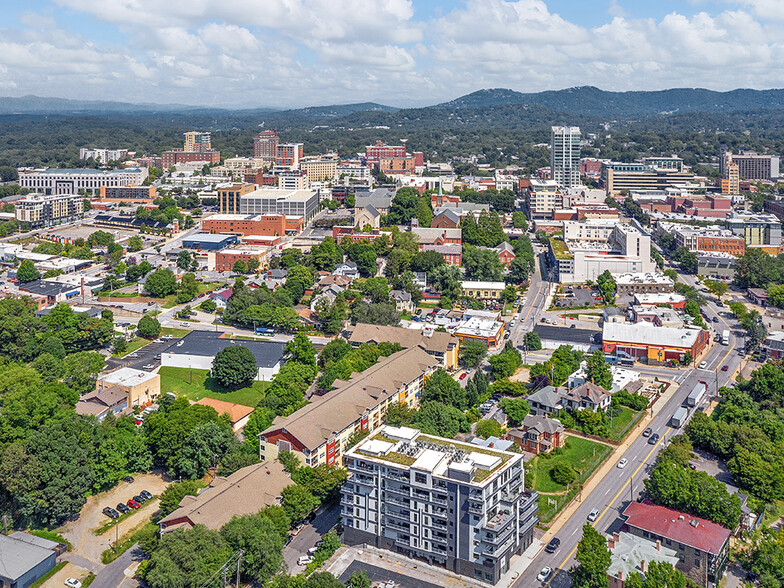 149-161 S Lexington Ave, Asheville, NC en venta - Vista aérea - Imagen 3 de 20