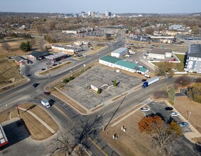 1245 Eastgate Dr SE, Rochester, MN en alquiler Foto del edificio- Imagen 2 de 17