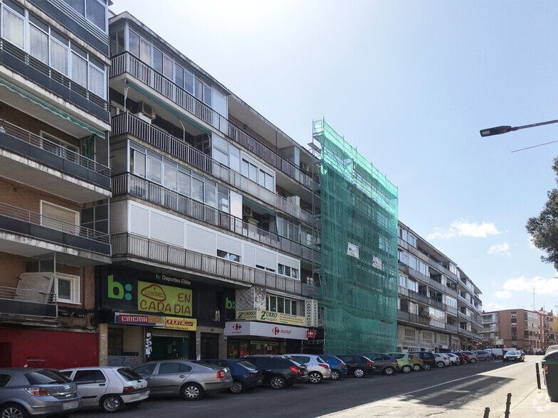 Avenida Constitución, 68, Coslada, Madrid en alquiler - Foto del edificio - Imagen 2 de 2