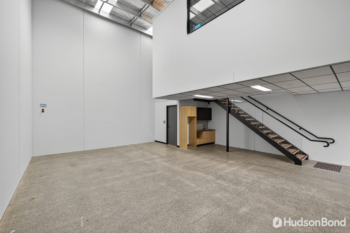 28-63 Willow Ave, Springvale, VIC 3171 - Unidad 11 -  - Foto del interior - Image 1 of 5