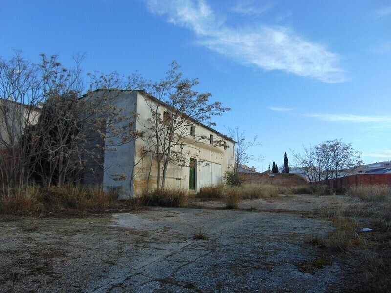 Calle Alegría, Valdepeñas, Ciudad Real en venta Foto principal- Imagen 1 de 1