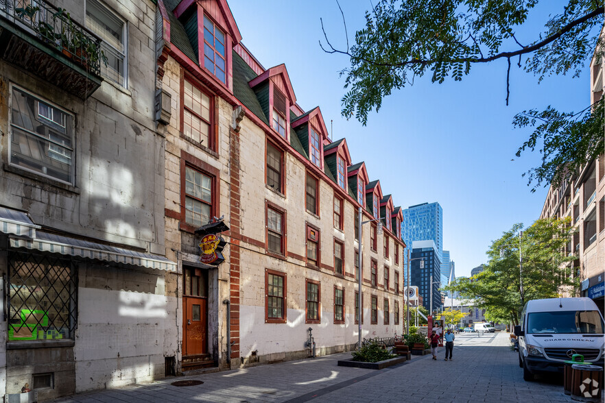 120 Rue De La Gauchetière O, Montréal, QC en venta - Foto del edificio - Imagen 2 de 4