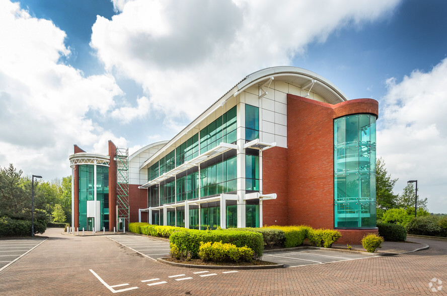 1200 Daresbury Park, Warrington en venta - Foto del edificio - Imagen 3 de 11