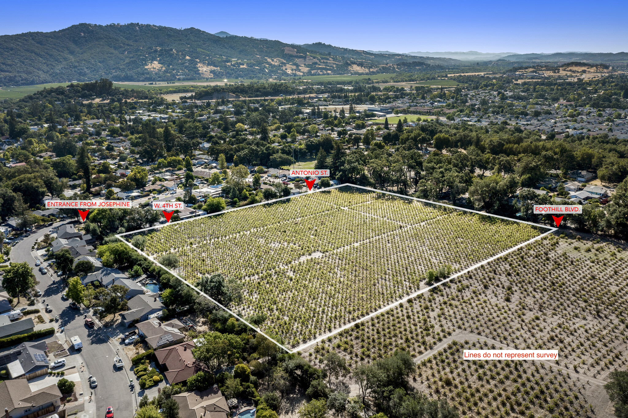 Foothill Blvd, Cloverdale, CA en venta Foto del edificio- Imagen 1 de 8