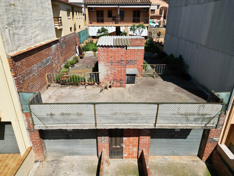 Carrer Sicilia, Bisbal Dempordà, 64, La Jonquera, Gerona en venta - Foto del edificio - Imagen 2 de 17