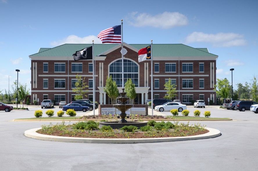 3400 Walsh Pky, Fayetteville, NC en alquiler - Foto del edificio - Imagen 3 de 8