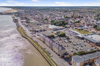 Más detalles de 36 Riverside Rd, Great Yarmouth - Health Care en venta