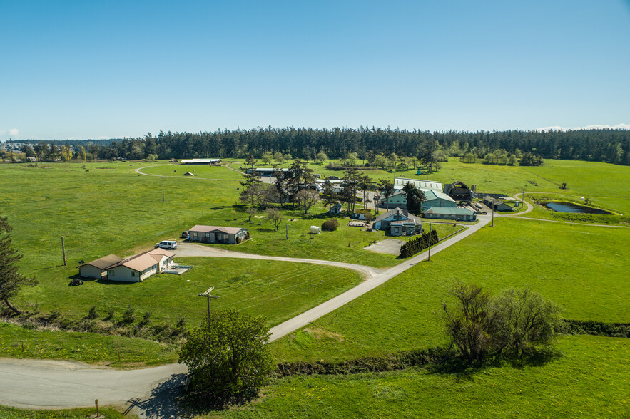 1570 Wieldraayer Rd, Oak Harbor, WA en venta - Foto principal - Imagen 1 de 30