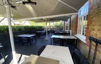 142 London Rd, Radlett en venta Foto del interior- Imagen 2 de 7