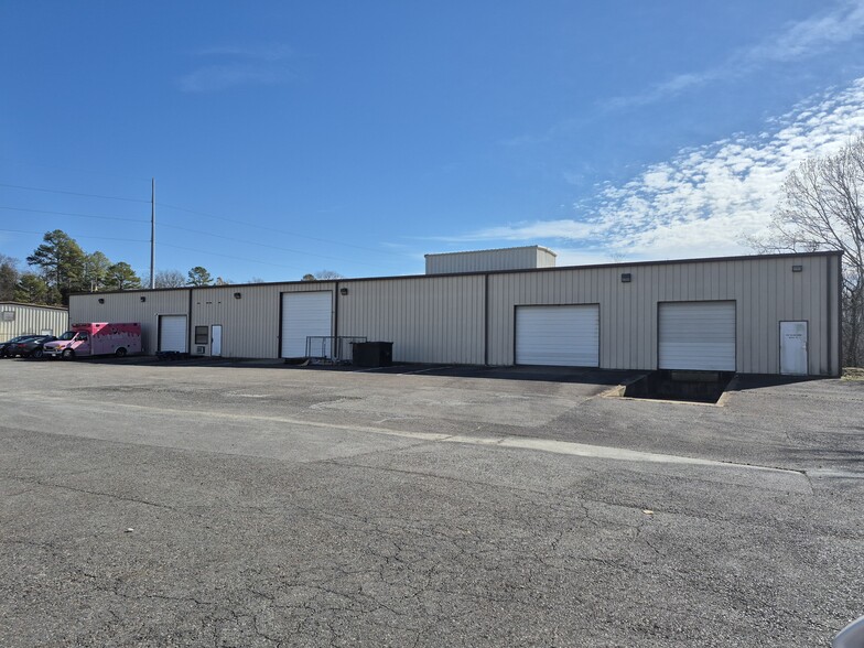 Cooper Creek Industrial Park cartera de 3 inmuebles en venta en LoopNet.es - Foto del edificio - Imagen 2 de 3