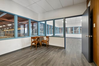 430 Valley Dr, Brisbane, CA en alquiler Foto del interior- Imagen 2 de 9