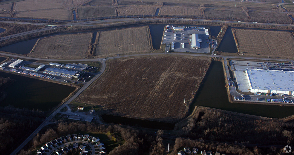 5000 Premier Pkwy, Saint Peters, MO en alquiler - Foto del edificio - Imagen 2 de 7