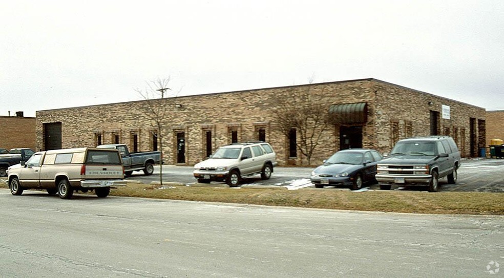 100-102 Fairbank St, Addison, IL en alquiler - Foto del edificio - Imagen 3 de 3