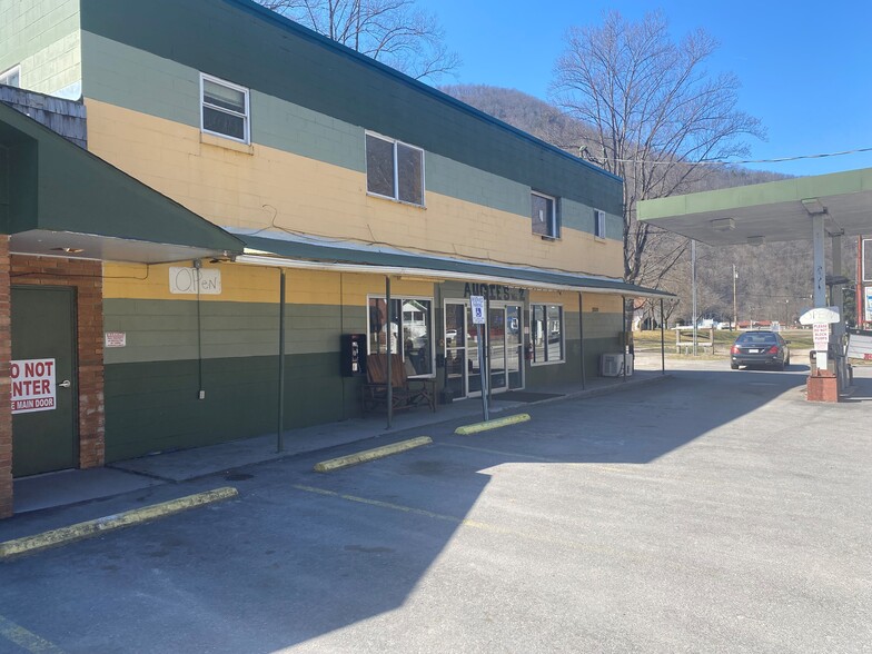 37620 Coal River Rd, Whitesville, WV en alquiler - Foto del edificio - Imagen 1 de 9