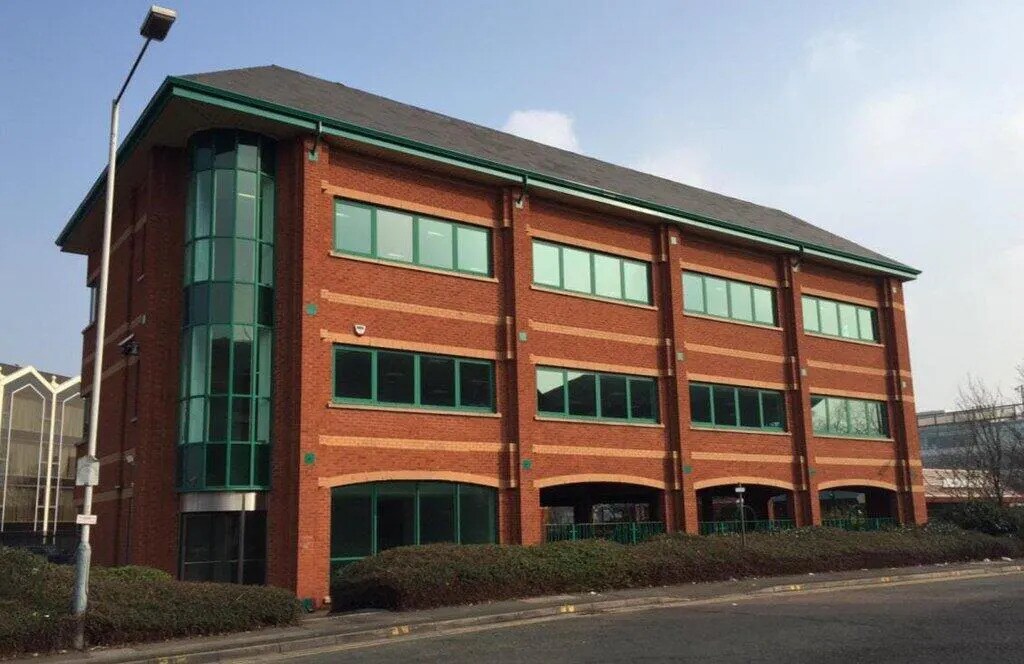 5 Mondial Way, Hayes en alquiler Foto del edificio- Imagen 1 de 8