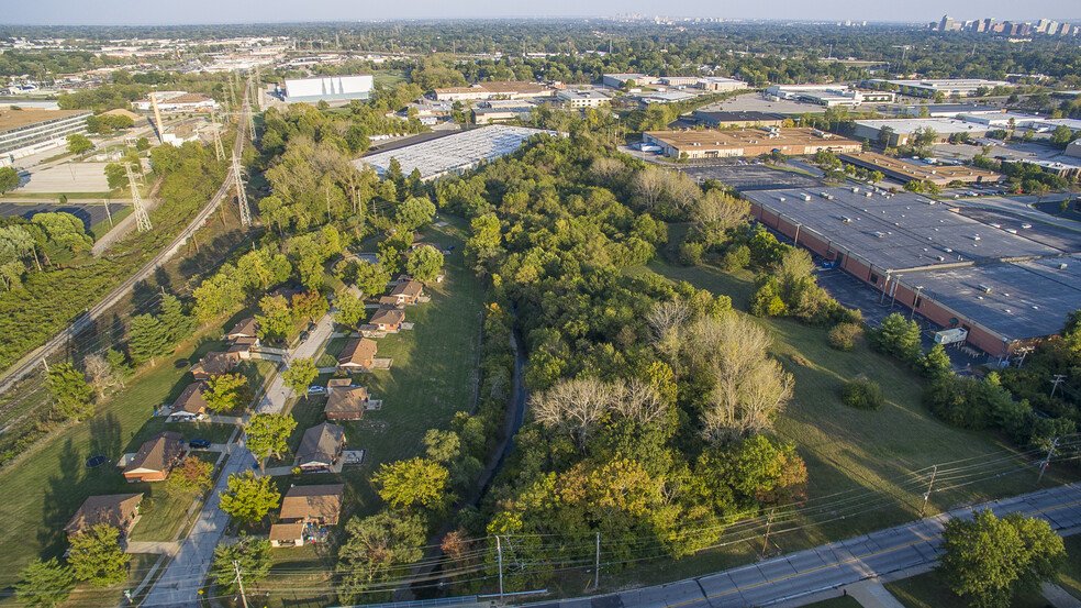 1290 Dielman Rd, Olivette, MO en venta - Foto del edificio - Imagen 3 de 7