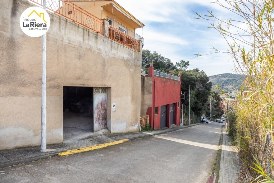 Nave en Arenys de Munt, Barcelona en venta - Foto del edificio - Imagen 2 de 14