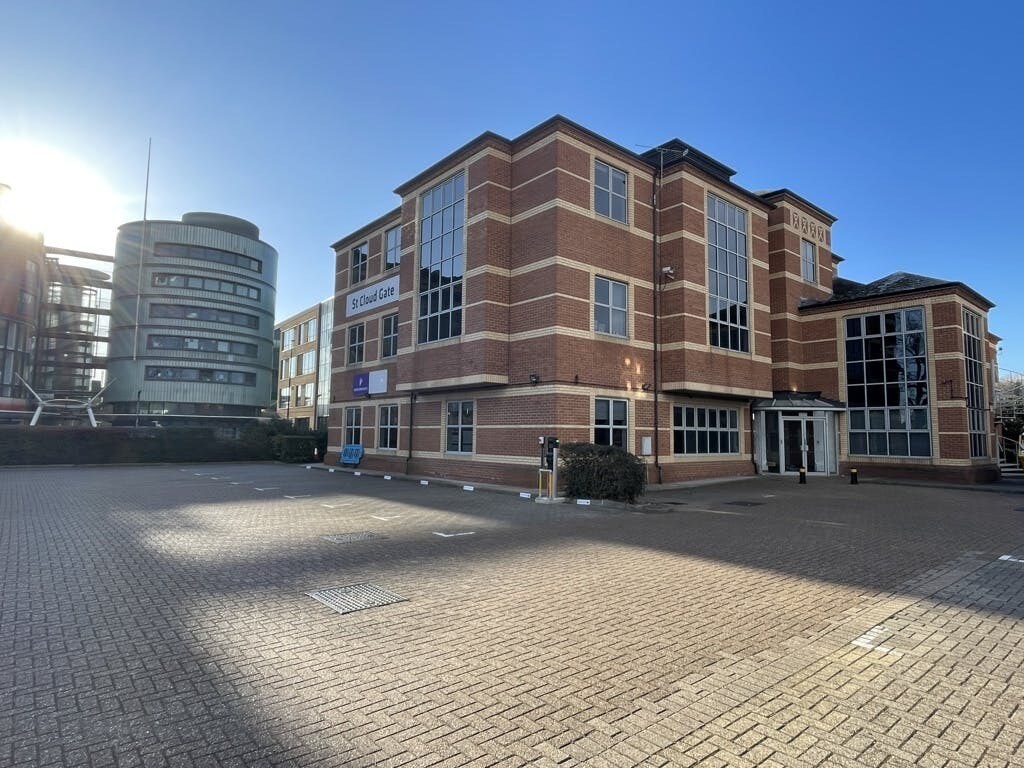 St Cloud Way, Maidenhead en alquiler Foto del edificio- Imagen 1 de 10