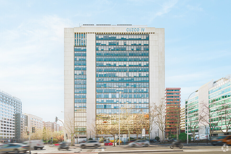 Paseo Castellana, 141, Madrid, Madrid en alquiler - Foto del edificio - Imagen 2 de 2