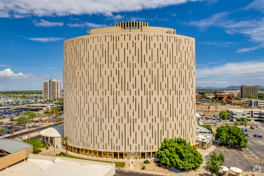 3443 N Central Ave, Phoenix, AZ en alquiler - Foto del edificio - Imagen 2 de 24