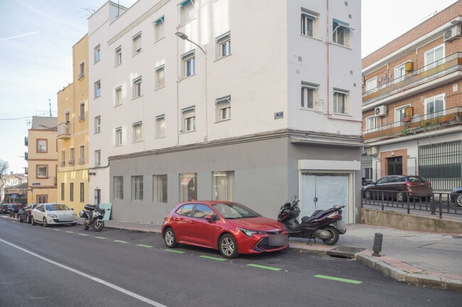 Más detalles de Local en alquiler