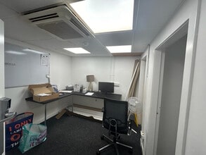 16 Hillhouse Rd, Edinburgh en alquiler Foto del interior- Imagen 2 de 3