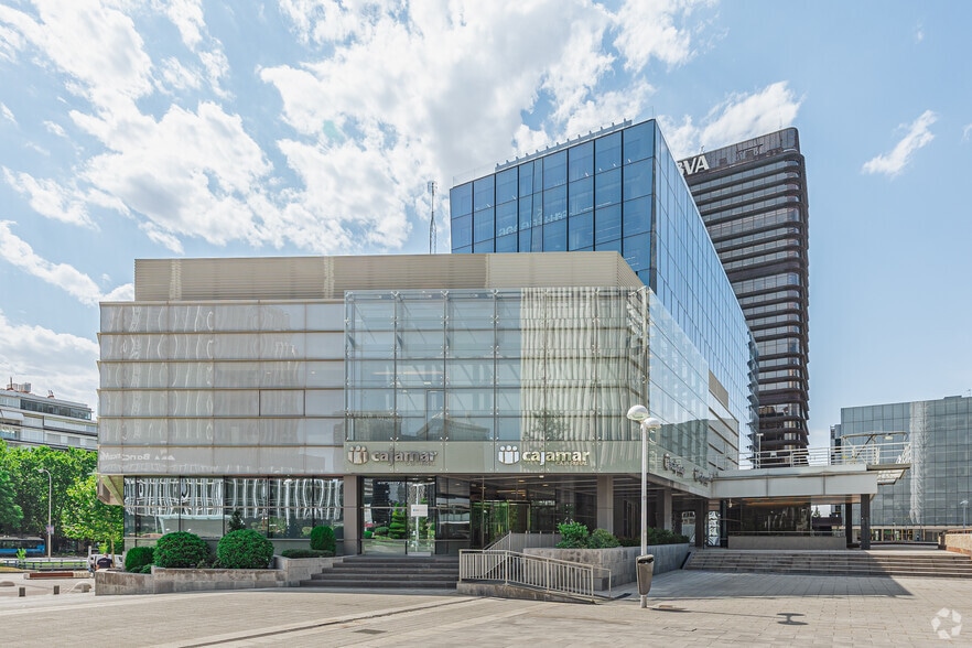 Paseo de la Castellana, 87, Madrid, Madrid en venta - Foto del edificio - Imagen 2 de 4
