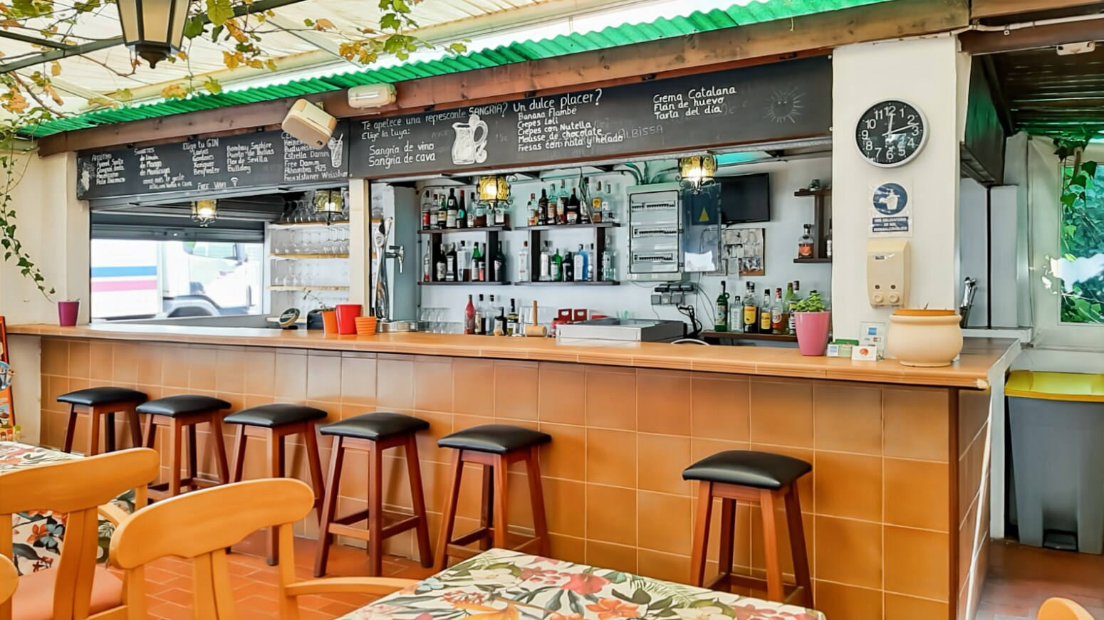 Carrer els Clavells, 14, Santa Eulària des Riu, Islas Baleares en alquiler Foto del edificio- Imagen 1 de 43