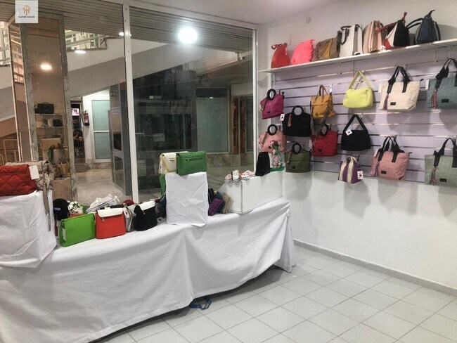 Más detalles de Local en alquiler