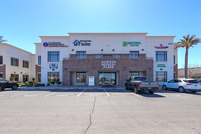 Más detalles de 3007 W Horizon Ridge Pky, Henderson, NV - Oficina en venta
