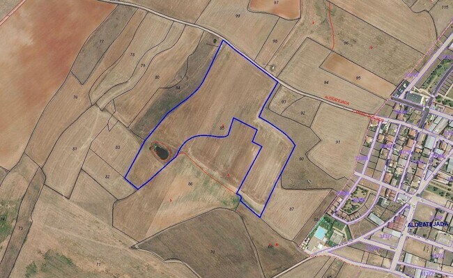 Más detalles de Terreno en alquiler