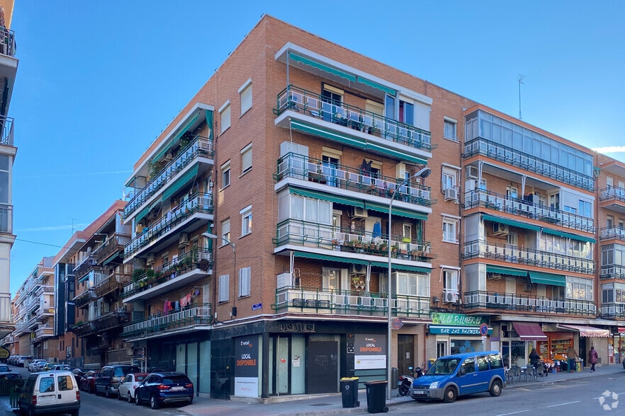 Edificio residencial en Madrid, Madrid en venta - Foto del edificio - Imagen 2 de 2