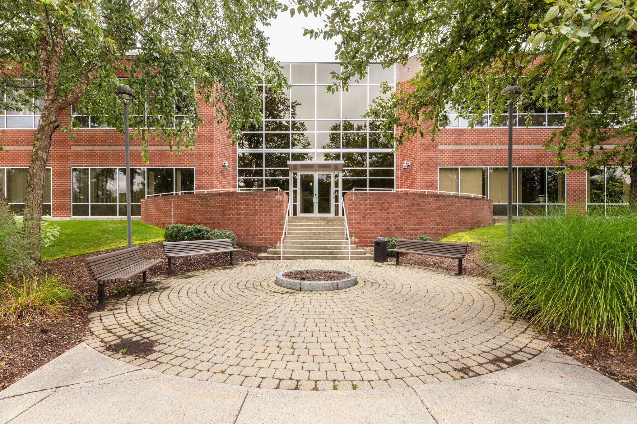 35 New England Business Center Dr, Andover, MA en alquiler Foto del edificio- Imagen 1 de 14