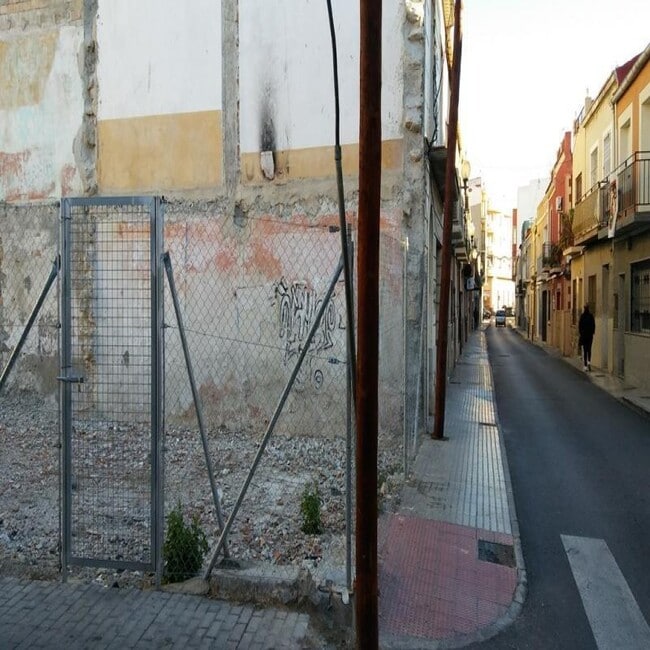 Más detalles de Carrer Antonio Pinies, 31, Orihuela - Terreno en venta