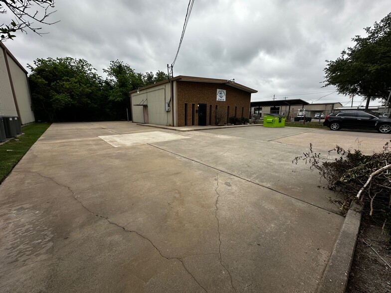 212 N 16th St, La Porte, TX en venta - Foto del edificio - Imagen 1 de 19