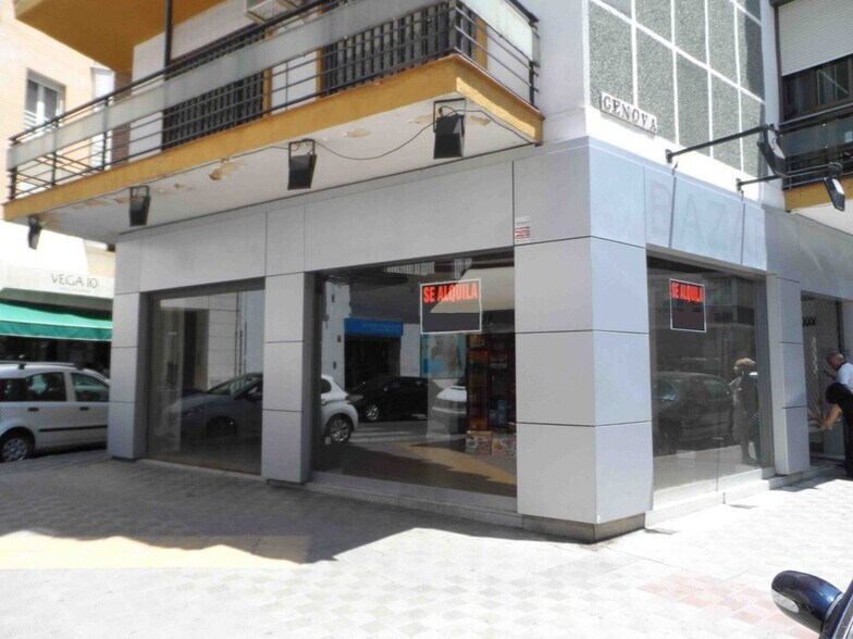 Local en SEVILLA en alquiler - Foto del edificio - Imagen 3 de 9