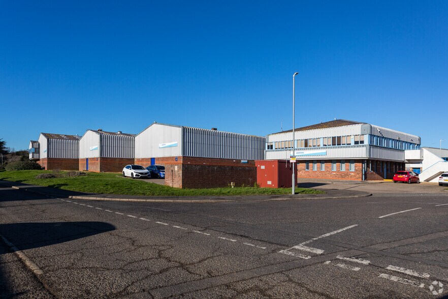 Newton Rd, Peacehaven en alquiler - Foto del edificio - Imagen 2 de 5