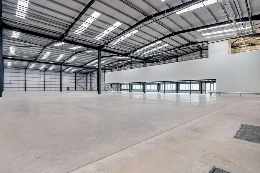 M81 Tower Rd, Stone en alquiler - Foto del interior - Imagen 3 de 29