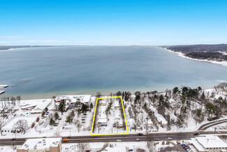 Más detalles para 841 E Front St, Traverse City, MI - Hoteles y hospedaje en venta