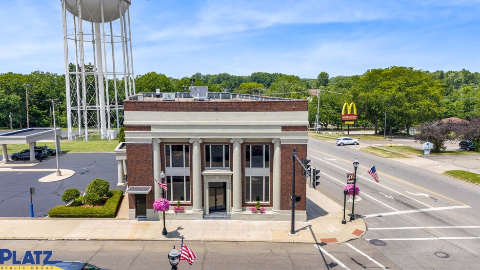 20 S Canal St, Newton Falls, OH en alquiler - Foto del edificio - Imagen 1 de 16