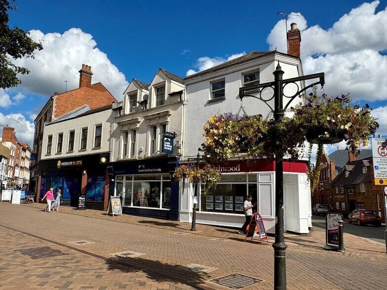 19 High St, Banbury en venta - Foto del edificio - Imagen 2 de 3